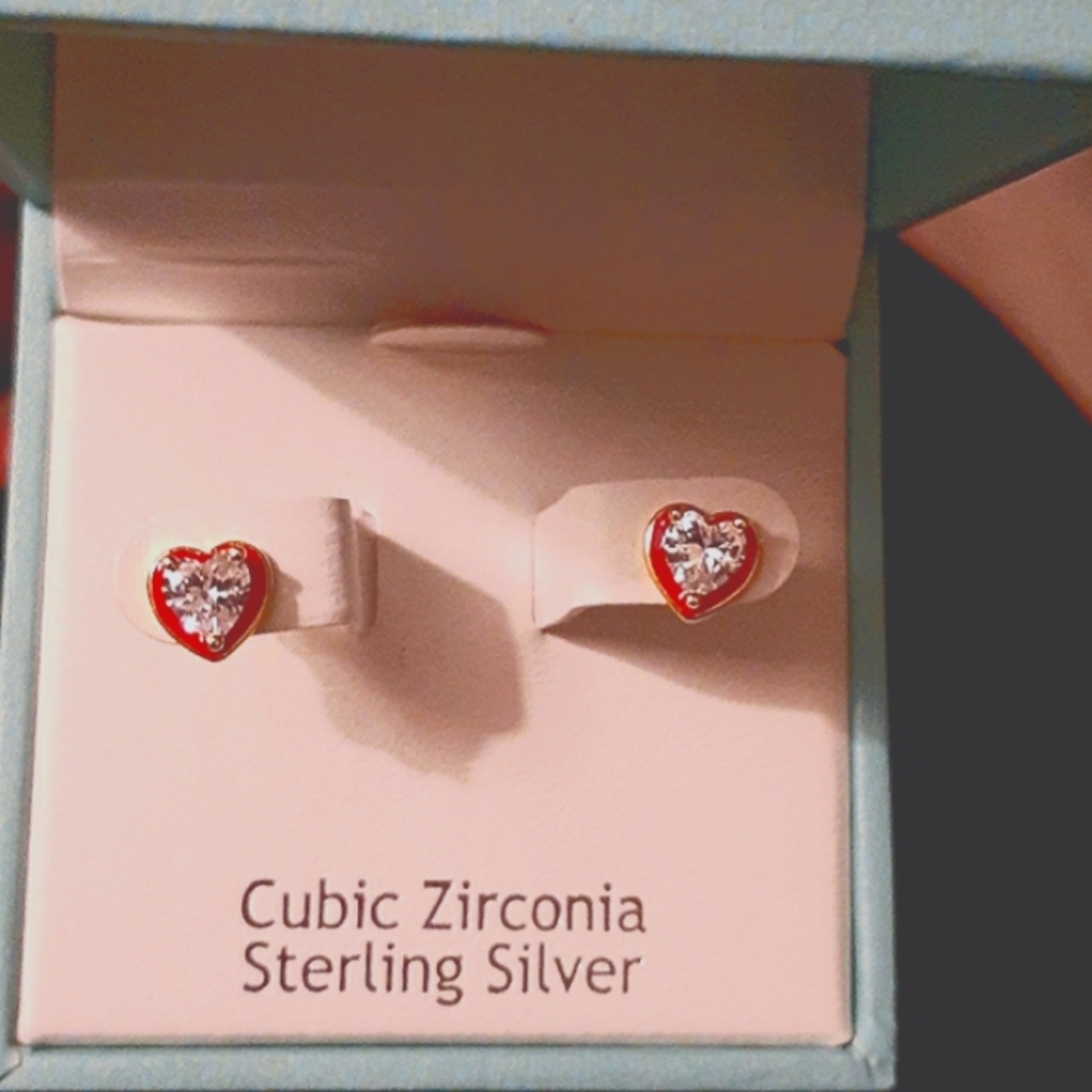 CUBIC ZIRCONIA STERLING HEART SHAPED STUDS TRIMMED IN RED - Picture 3 of 4